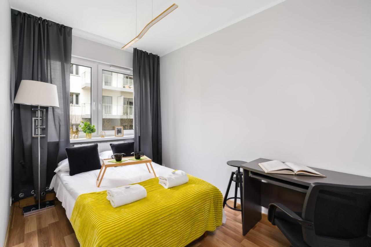 Apartment Rozana Poznan By Noclegi Renters Екстериор снимка