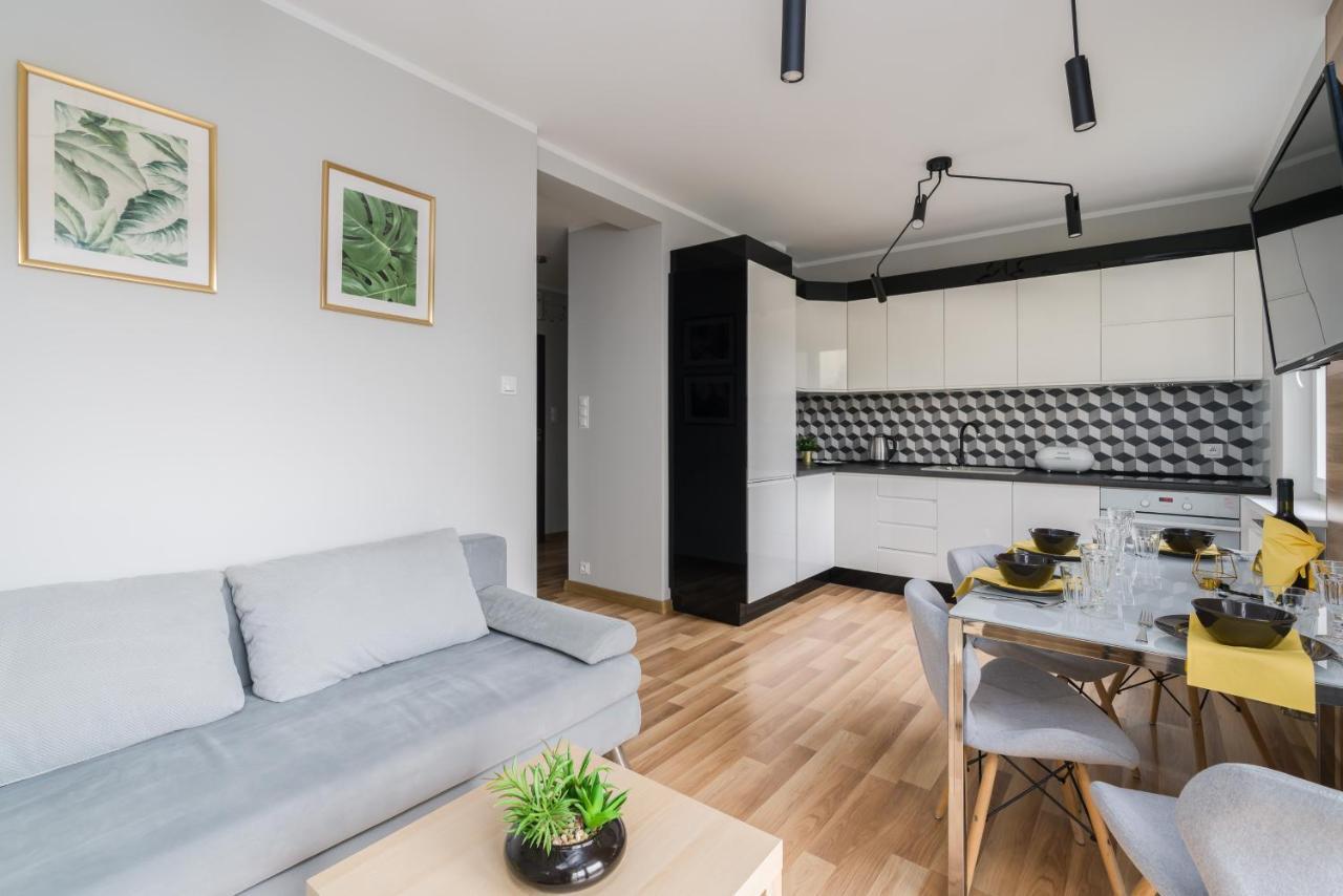 Apartment Rozana Poznan By Noclegi Renters Екстериор снимка