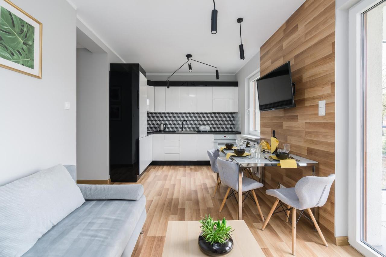 Apartment Rozana Poznan By Noclegi Renters Екстериор снимка