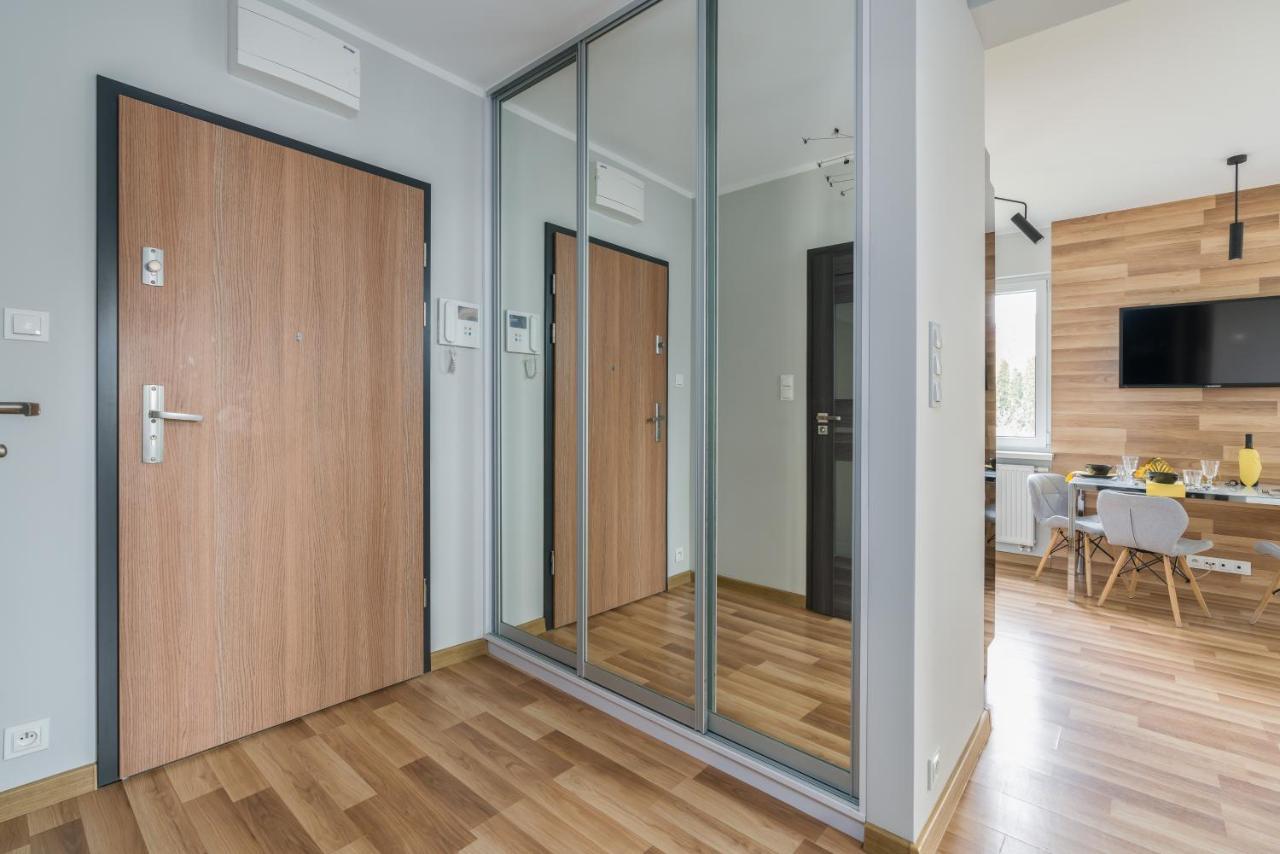 Apartment Rozana Poznan By Noclegi Renters Екстериор снимка