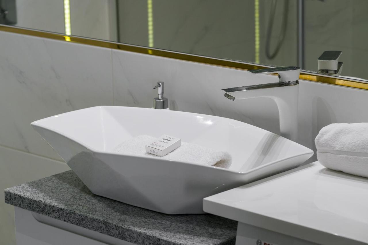 Apartment Rozana Poznan By Noclegi Renters Екстериор снимка