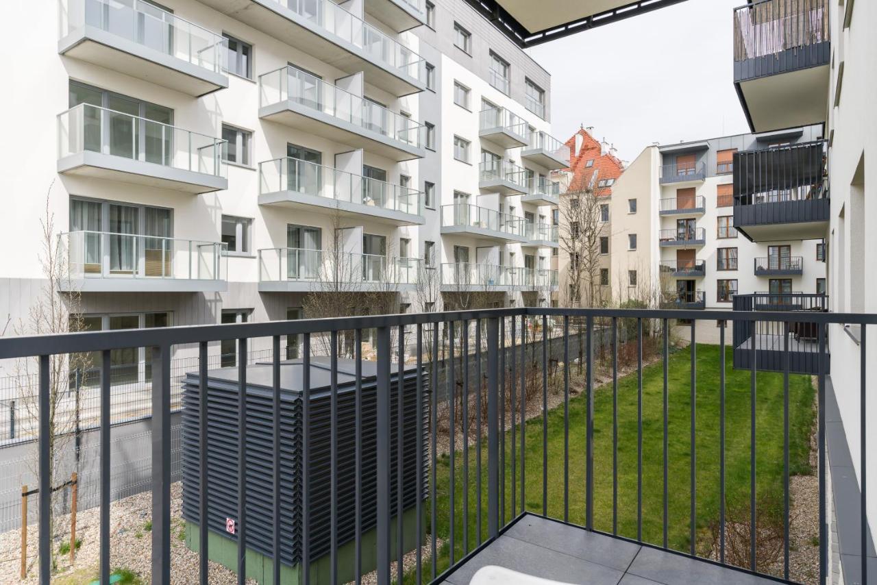 Apartment Rozana Poznan By Noclegi Renters Екстериор снимка