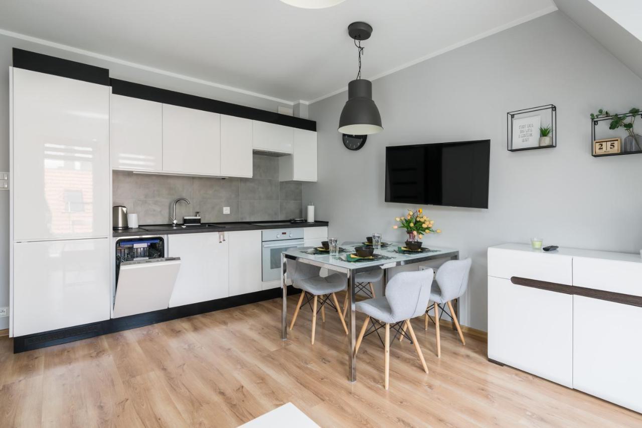 Apartment Rozana Poznan By Noclegi Renters Екстериор снимка