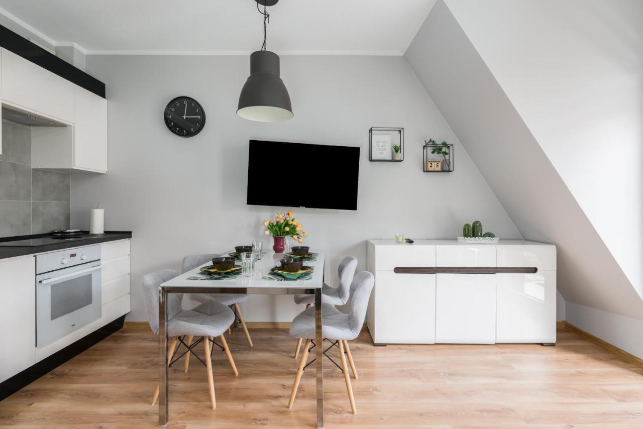 Apartment Rozana Poznan By Noclegi Renters Екстериор снимка
