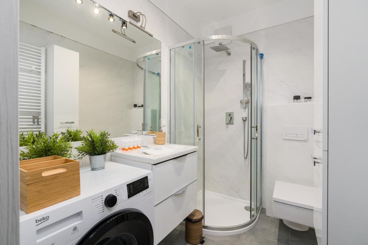 Apartment Rozana Poznan By Noclegi Renters Екстериор снимка
